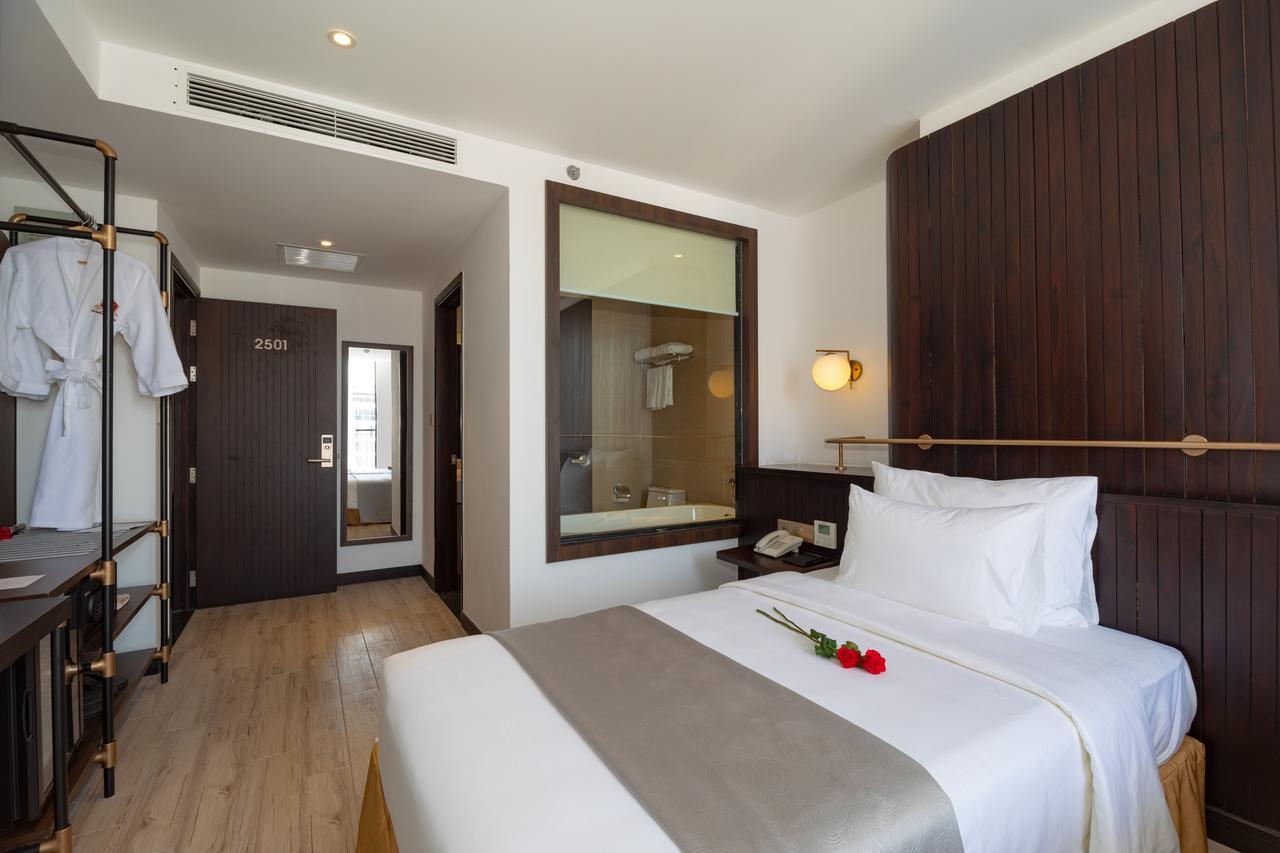 Majestic Premium Hotel Nha Trang Exterior photo